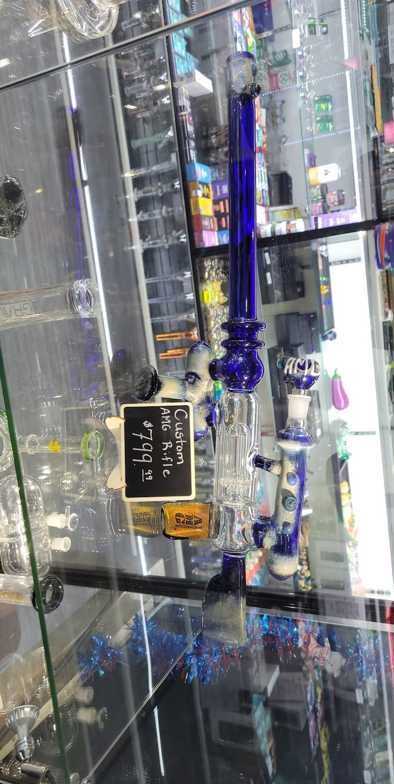 PLANET OF THE VAPES PARMA image 2