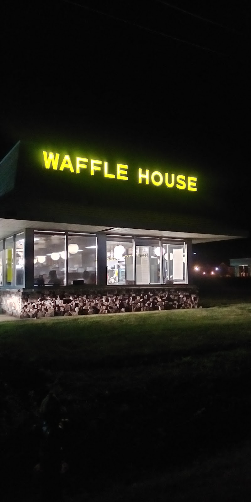 Waffle House image 10