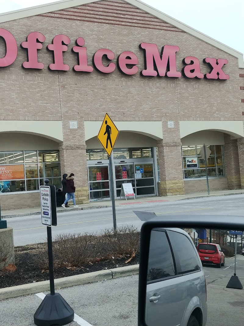 OfficeMax image 7