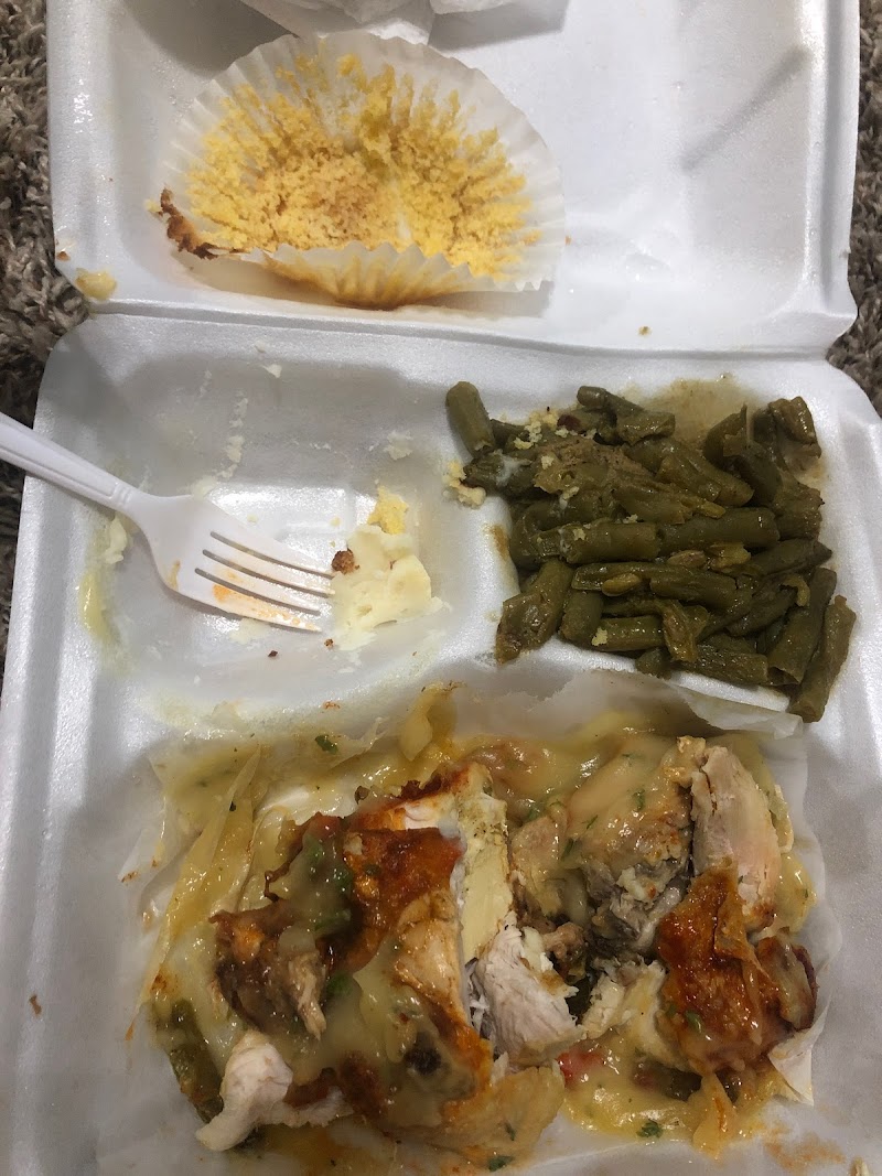 Heights Soul Food and Grill image 4